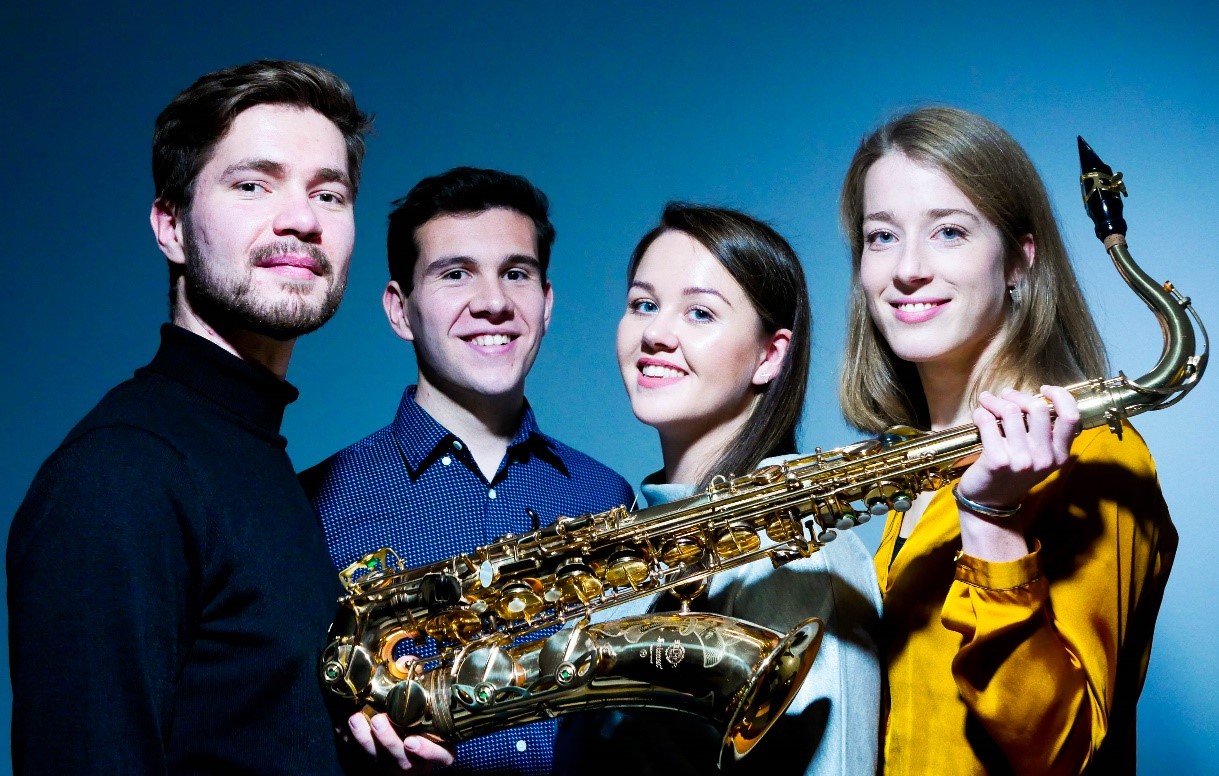 Ebonit Saxofoon Kwartet “Salon Debussy”
