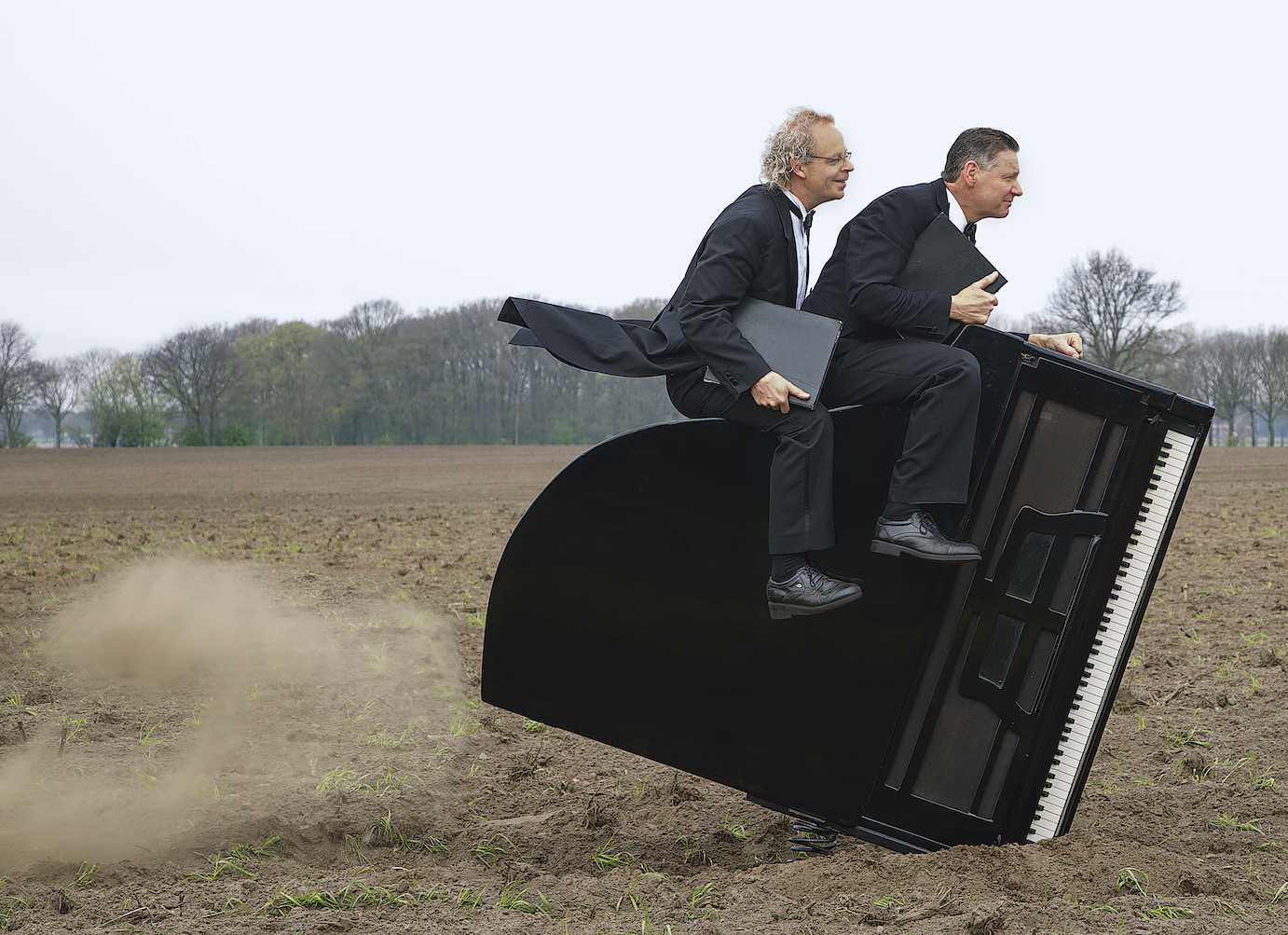 Stenzel & Kivits: The Impossible Concert